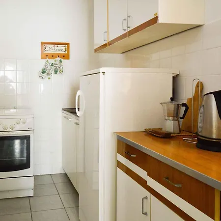 Daire Two-bedroom Near Sea 1 Pula
