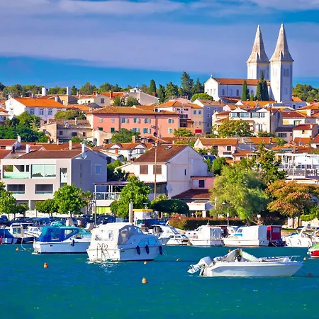 Two-bedroom Near Sea 1 Pula